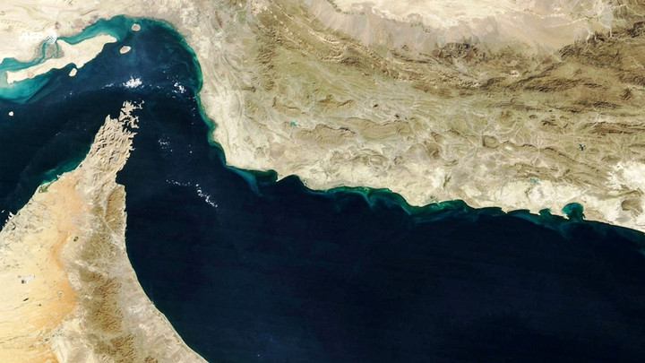 อิหร่าน ขู่ "ช่องแคบฮอร์มุซ" จะไม่มีวันกลับคืนสู่สภาพเดิม