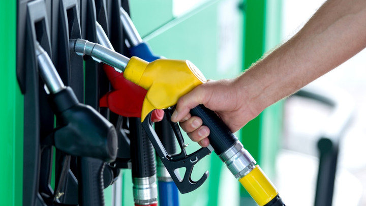 กบน.ลดดีเซล 2.14 บาท เหลือ 48.40 บาท/ลิตร มีผล 9 เม.ย.