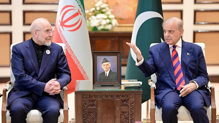 ทั่วโลกยังจับตา "การเจรจา" ระหว่างอิหร่าน และสหรัฐฯ หวังยุติสงคราม