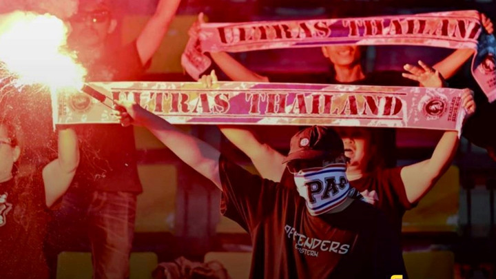 "ส.ฟุตบอล" ออกแถลงการณ์ วอนแฟนบอลเลิกจุดพลุแฟร์ ในเกมการแข่งขัน