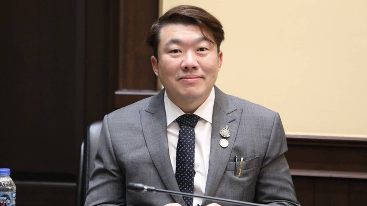 “สิริพงศ์” สวน “ศุภณัฐ” ติงนโยบายปิดไฟถนน ชี้หวังช่วยประหยัดไฟ