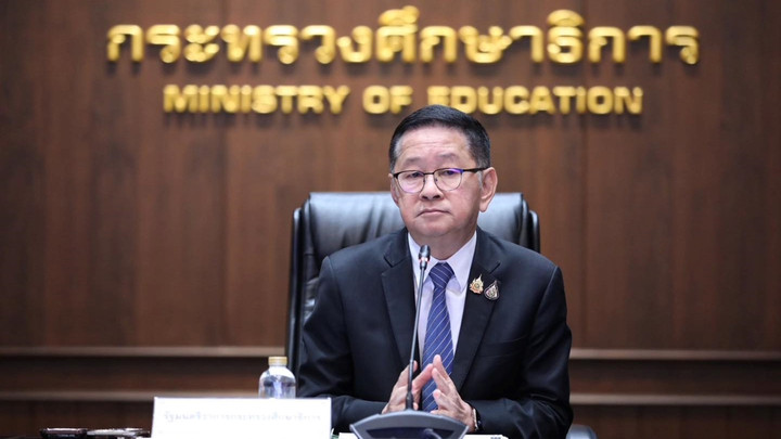 พรรคเพื่อไทย ไม่ส่งผู้สมัคร สก. แต่ให้ใช้โลโก้ และหาเสียงในนามพรรคได้