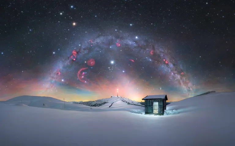 ‘Winter Fairy Tale (นิทานแห่งเหมันต์)’ โดย Uroš Fink ถ่ายที่เขตอนุรักษ์ Dobratsch Nature Park ออสเตรีย