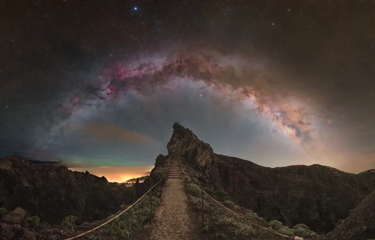 Stairway to Heaven (บันไดสู่สรวงสวรรค์)’ Marcin Rosadziński ถ่ายบนเกาะ Madeira โปรตุเกส