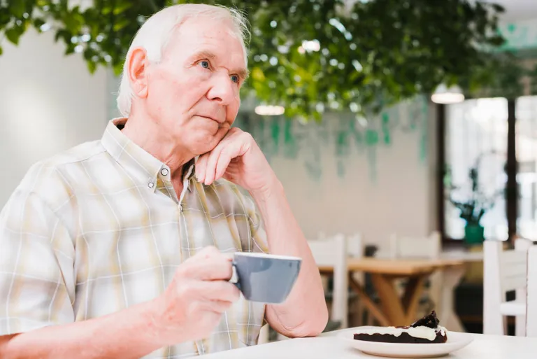 elderly-man-drinking-tea