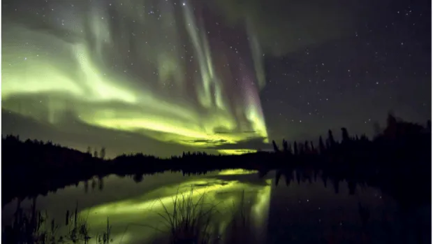 พายุสนามแม่เหล็กโลก (Geomagnetic Storm) ภาพจาก NOAA