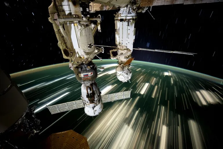 ภาพถ่ายเหนือมหาสมุทรแปซิฟิก (ภาพจาก: Don Pettit/NASA)