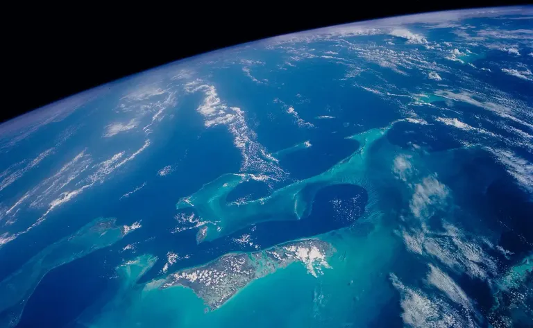 ภาพถ่ายทะเลจากนอกโลก ภาพจาก NASA