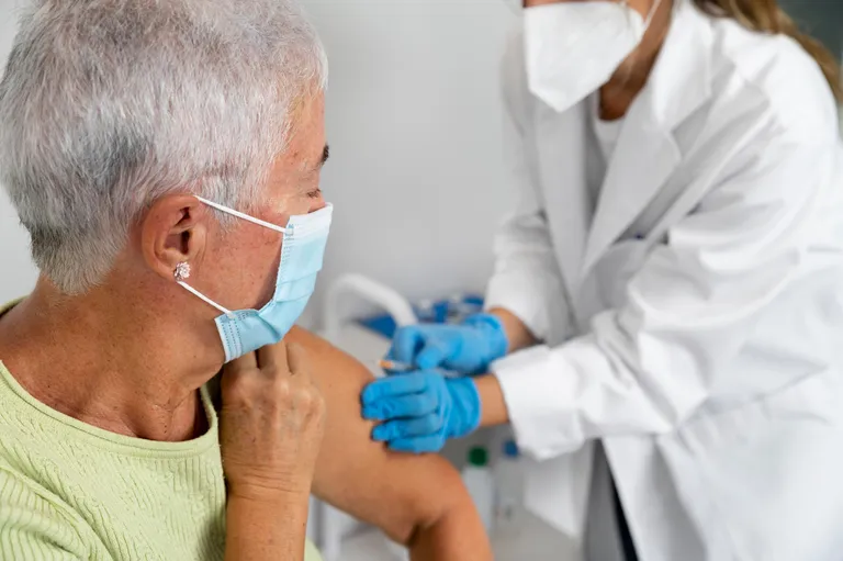 covid-vaccine-fight-illness