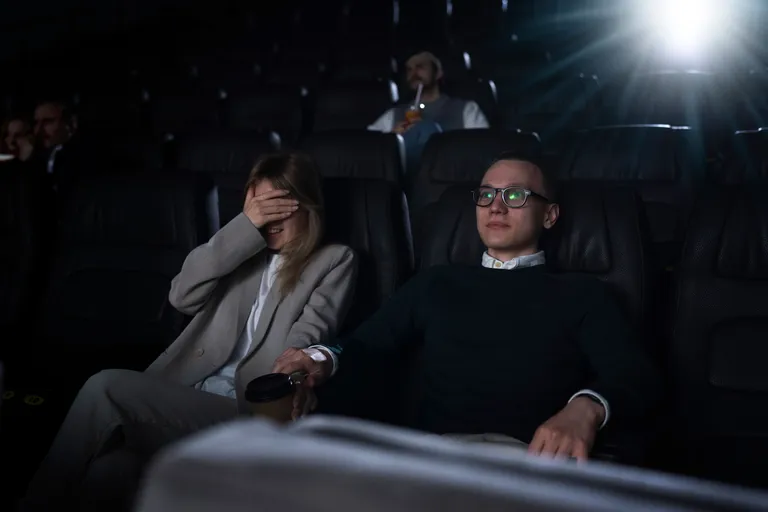 client-dark-vip-cinema-studio