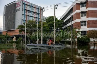 น้ำท่วมกรุงเทพมหานคร : AP