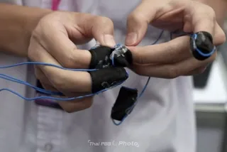 BRAILLE TRANSLATOR สื่อสารภาษาเบรลล์ ผ่านคีย์บอร์ดบนนิ้ว