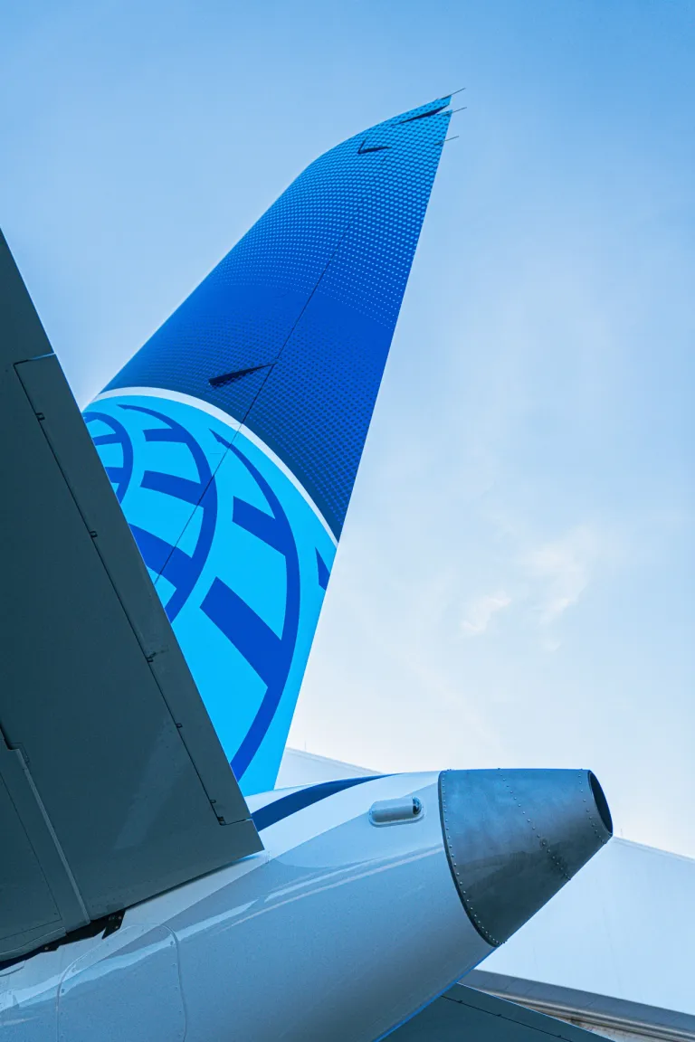 ส่วน Vertical Stabilizer ด้านหลังของเครื่องบิน