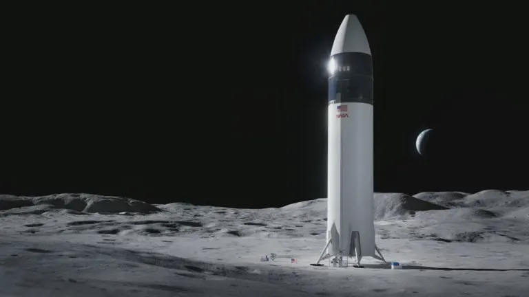 ภาพโมเดลยาน Starship Human Landing system ของ SpaceX ที่จะพามนุษย์เดินทางไปยังดวงจันทร์