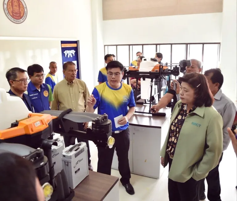อธิบายข้อดี ประสิทธิภาพและการใช้งานเทคโนโลยีโดรน