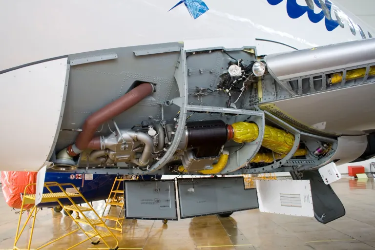 ระบบ Air Cycle Machine หรือระบบ Cold Air Unit สำหรับการหมุนเวียนอากาศและการควบคุมอุณหภูมิของอากาศ