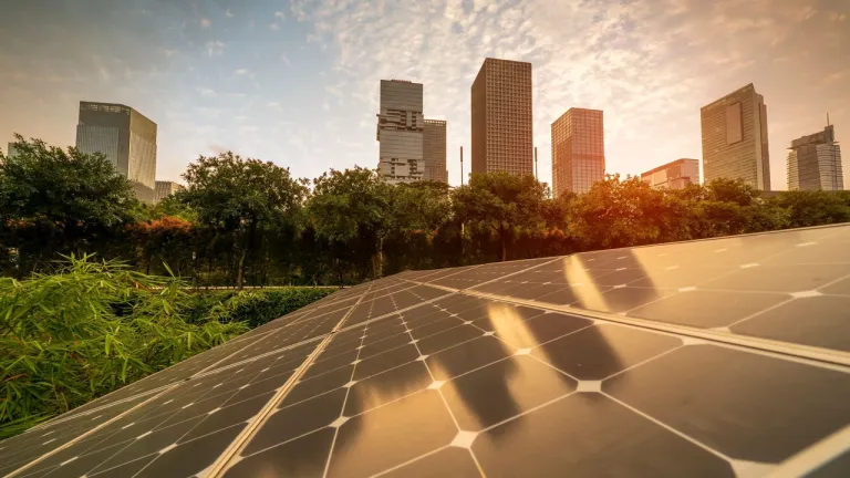 Solarcell หนึ่งในพลังงานทดแทนทางเลือก