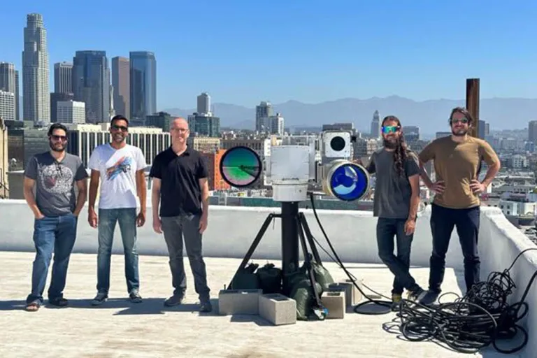 A team from Teleidoscope demonstrates upgraded electro-opticalinfrared cameras with enhanced capabilities to improve airspace awareness in California Aug. 16 2021. ภาพจาก Courtesy of Defense Innovation Unit