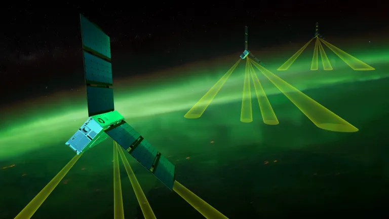 ภาพวาดของภารกิจ Electrojet Zeeman Imaging Explorer (EZIE) ของ NASA ที่ใช้ในการสำรวจสภาพอวกาศขั้วโลก