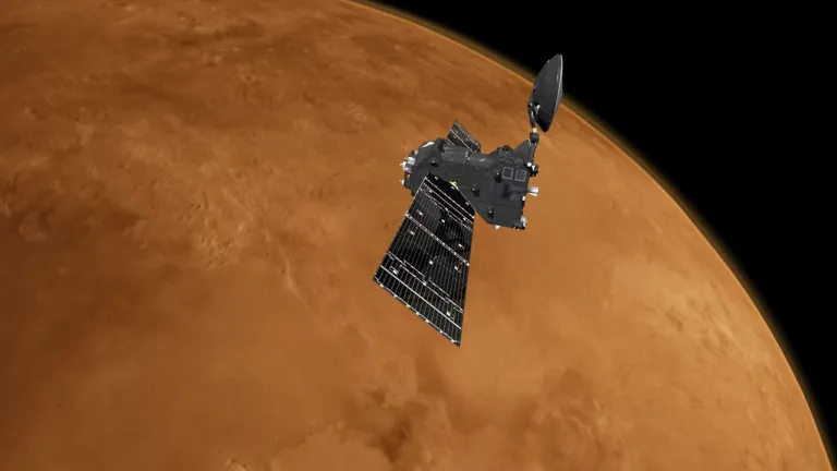 ภาพวาดของยาน ExoMars Trace Gas Orbiter ภาพจาก ESA