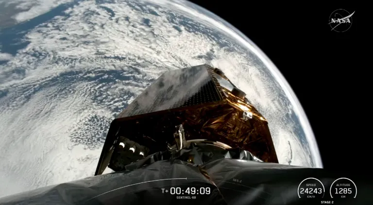 ภาพถ่ายของ Sentinel-6B ขณะกำลังถูกปล่อยออกสู่อวกาศ ภาพจาก ESA