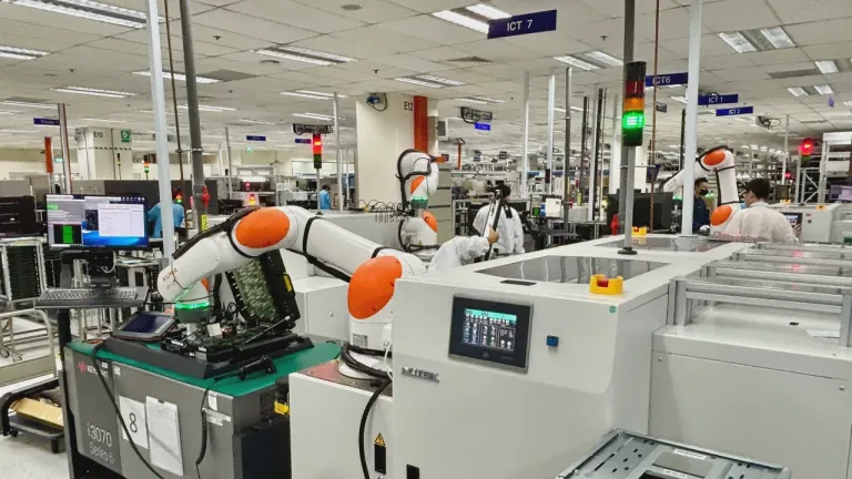 อุตสาหกรรมในสิงคโปร์ ภาพจาก Rockwell Automation