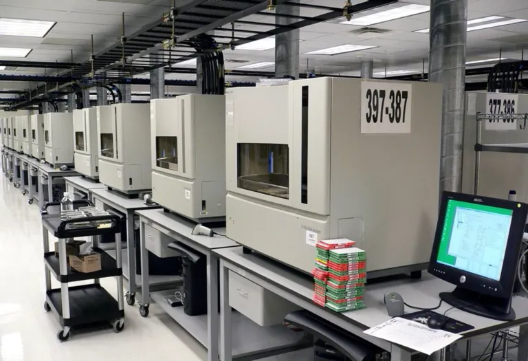 เครื่อง DNA Sequencing ที่ปัจจุบันยังมีราคาสูงและขนาดใหญ่