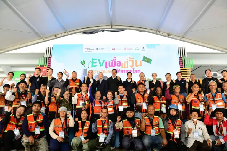 วันเปิดตัวโครงการ EV เพื่อพี่วิน : ที่มาภาพ กรุงเทพมหานคร