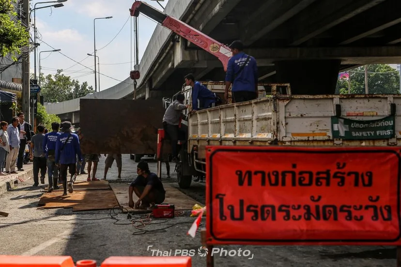 เร่งเปิดสัญจรแยกราชปรารภ หลังเกิดเหตุถนนทรุดตัว