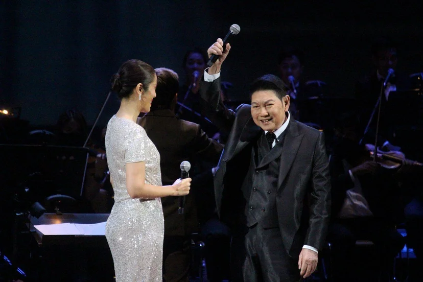 ภาพจาก เฟซบุก ชรินทร์ นันทนาคร Official