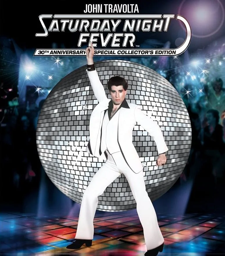 โปสเตอร์ภาพยนตร์ Saturday Night Fever หนังที่เปลี่ยนวงการเพลงดิสโก้ไปตลอดกาล (ขอบคุณภาพจากเว็บไซต์ Paramount Pictures)