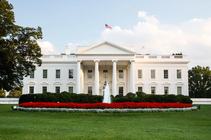 ทำเนียบขาว (The White House)