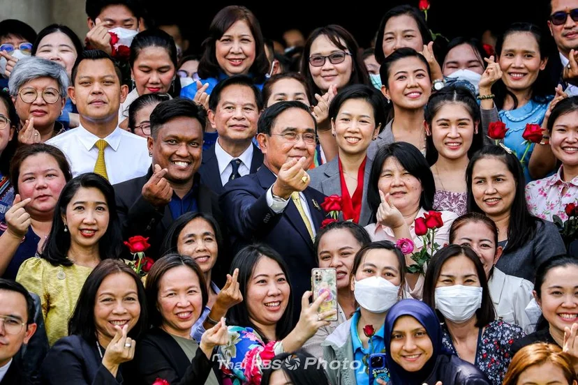 ข้าราชการทำเนียบรัฐบาล ร่วมอำลา “ลุงตู่”&nbsp;