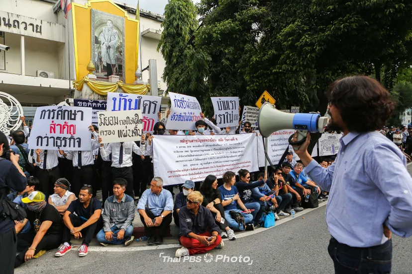 กลุ่มนักศึกษาอุเทนฯ คัดค้าน กรณีมีคำสั่งจากศาลปกครองให้ย้ายอุเทนถวาย