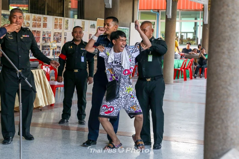 เริ่มแล้ว ! #เกณฑ์ทหาร2567 สนุกปนเศร้า กระโดดดีใจตัวลอย หรือจะกอดคอร้องไห้ไปพร้อมกัน