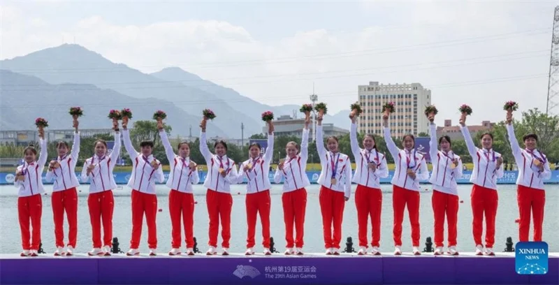 ทัพนักกีฬาจีน (ภาพจากซินหัว)