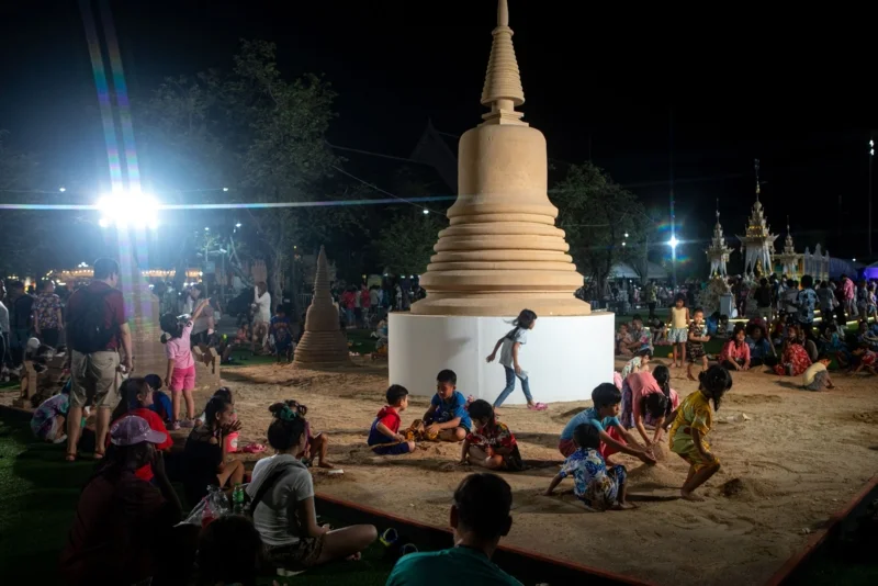 การก่อพระเจดีย์ทรายเกิดขึ้นตั้งแต่สมัยอยุธยาในวัดพระศรีสรรเพชญ์