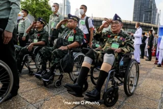 ร้อยโทสถาพร บูรณะวิโรจน์ ในพิธีเชิดชูเกียรติทหารผ่านศึกดีเด่น ประจำปี 2567  