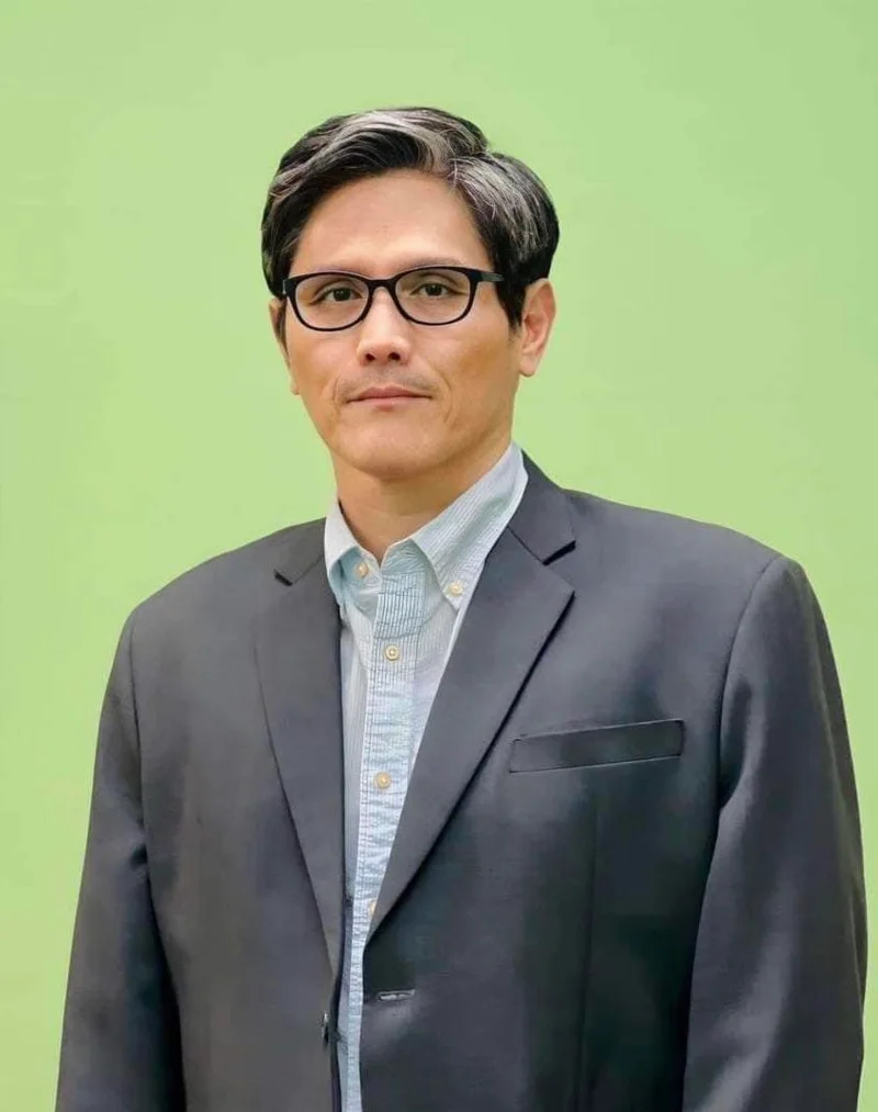 ผศ. อรรถพล อนันตวรสกุล แห่งคณะครุศาสตร์ จุฬาลงกรณ์มหาวิทยาลัย