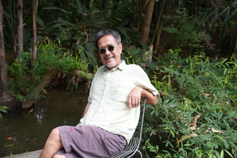 &ldquo;ชาติ กอบจิตติ&rdquo; ศิลปินแห่งชาติ สาขาวรรณศิลป์ ปี พ.ศ. 2547, นักเขียน 2 รางวัลซีไรต์ และรางวัลช่อการะเกด