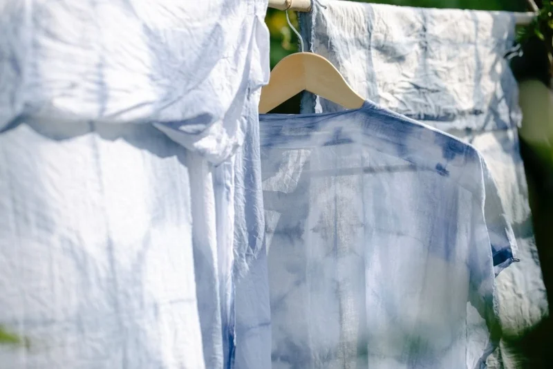 เสื้อผ้าสีอ่อน คลายร้อน