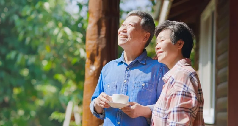 ความรักครั้งใหม่ที่ได้รับการยอมรับทำให้ผู้สูงวัยมีความสุข