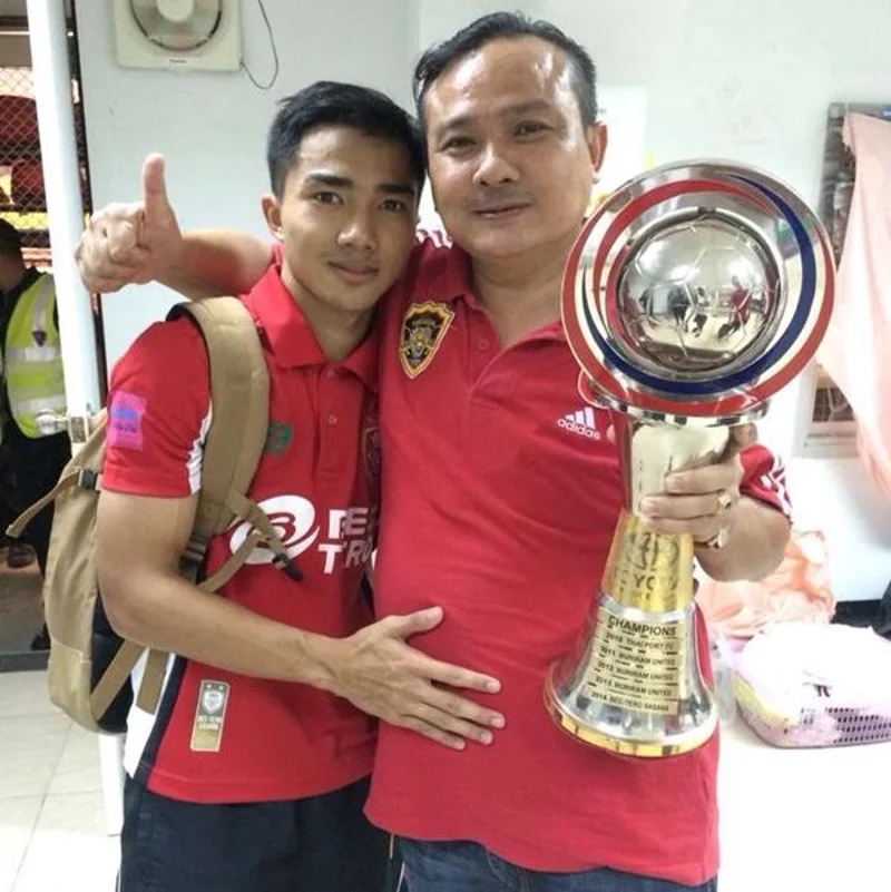 ภาพจากเฟซบุ๊ก Chanathip Songkrasin