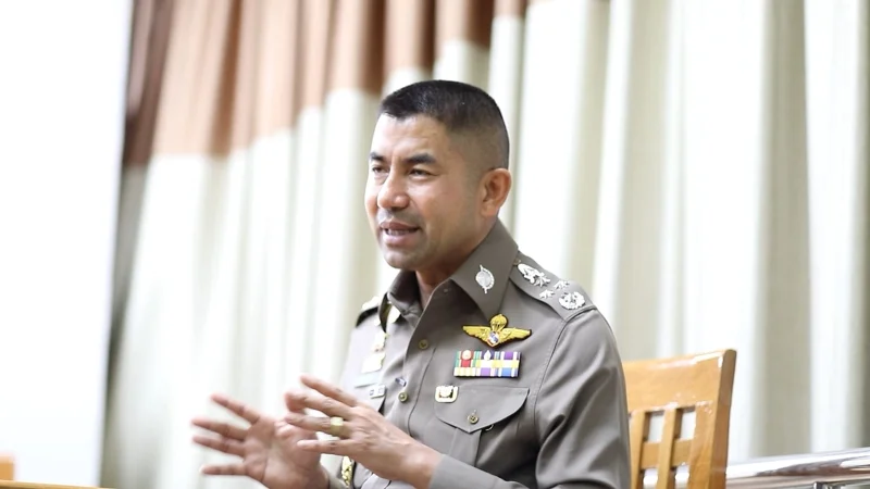 พล.ต.อ. สุรเชษฐ์ หักพาล รองผู้บัญชาการตำรวจแห่งชาติ