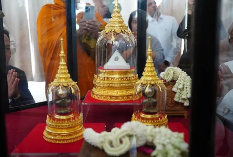 พระบรมสารีริกธาตุ และพระอรหันตธาตุ