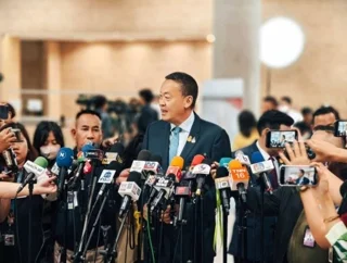 นายเศรษฐา ทวีสิน นายกรัฐมนตรี ให้สัมภาษณ์กรณีแกงไตปลาถูกจัดอันดับอาหารยอดแย่