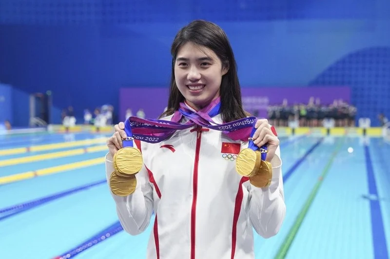 จาง ยู่เฟย นักว่ายน้ำจากจีน