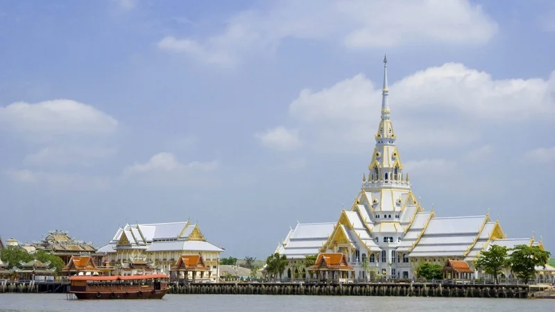 วัดโสธรวรารามวรวิหาร