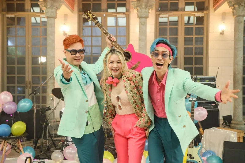 แมน-ตนุภพ โนทยานนท์, ออน - กรกมล ชัยวัฒนเมธิน, เอ๊ะ-พงศ์จักร พิษฐานพร