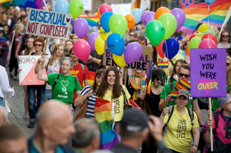 อีกมุมหนึ่งของงาน EuroPride 2015 ณ กรุงริกา ลัตเวีย (ภาพจาก: Ilmars Znotins/AFP)
